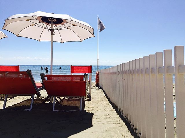 Semptember #hotspot #seaside #andorabeach #bluesky #niceweather