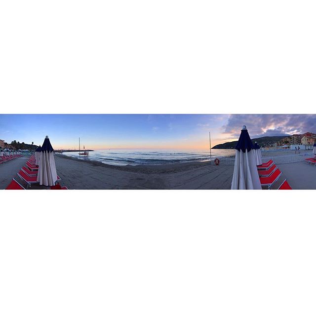 Beautiful sunset  #sunset #playa #beach #mare #sunshine